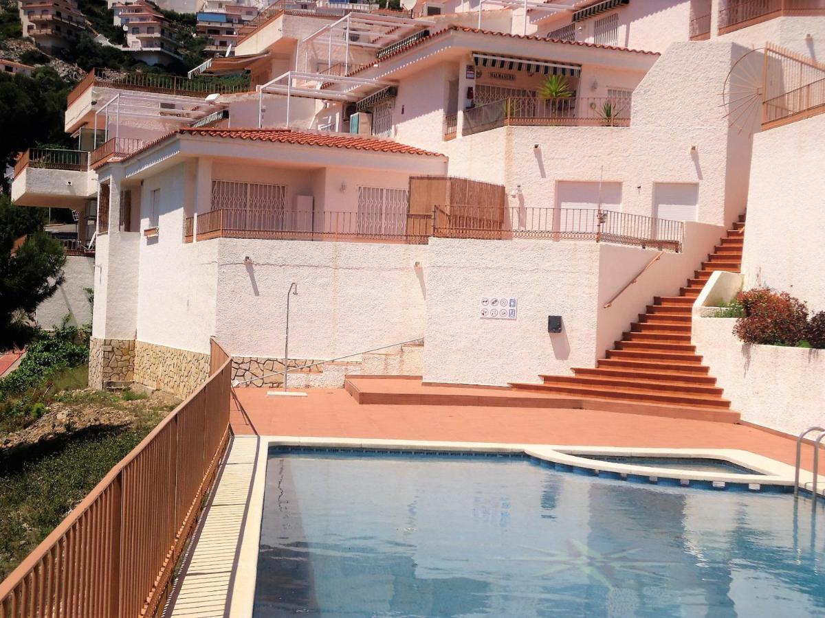 Arenos Village