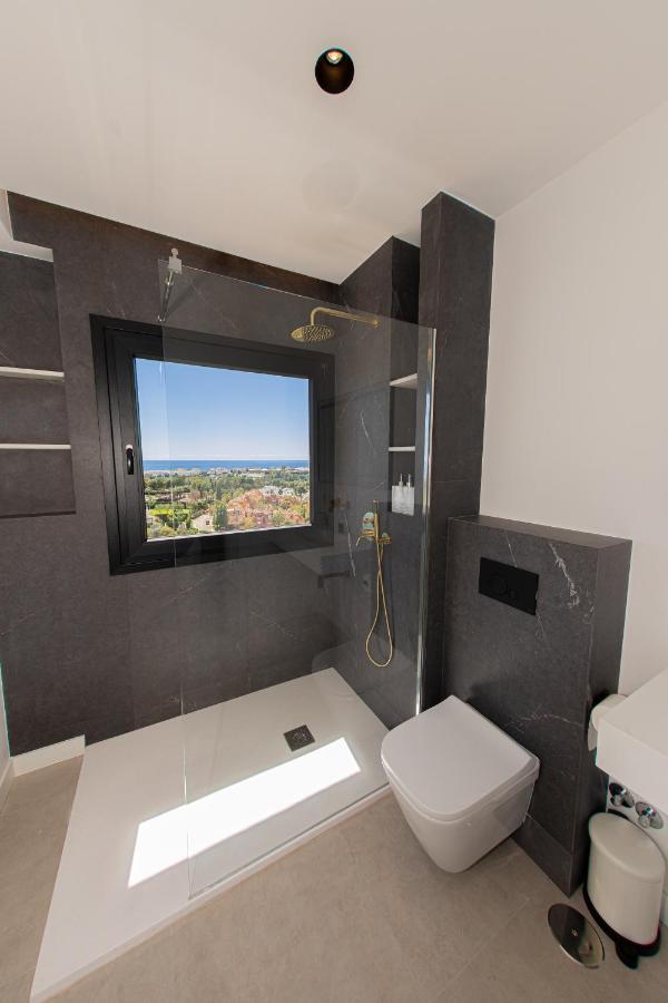 Amazing With Stunning Views Apartment *