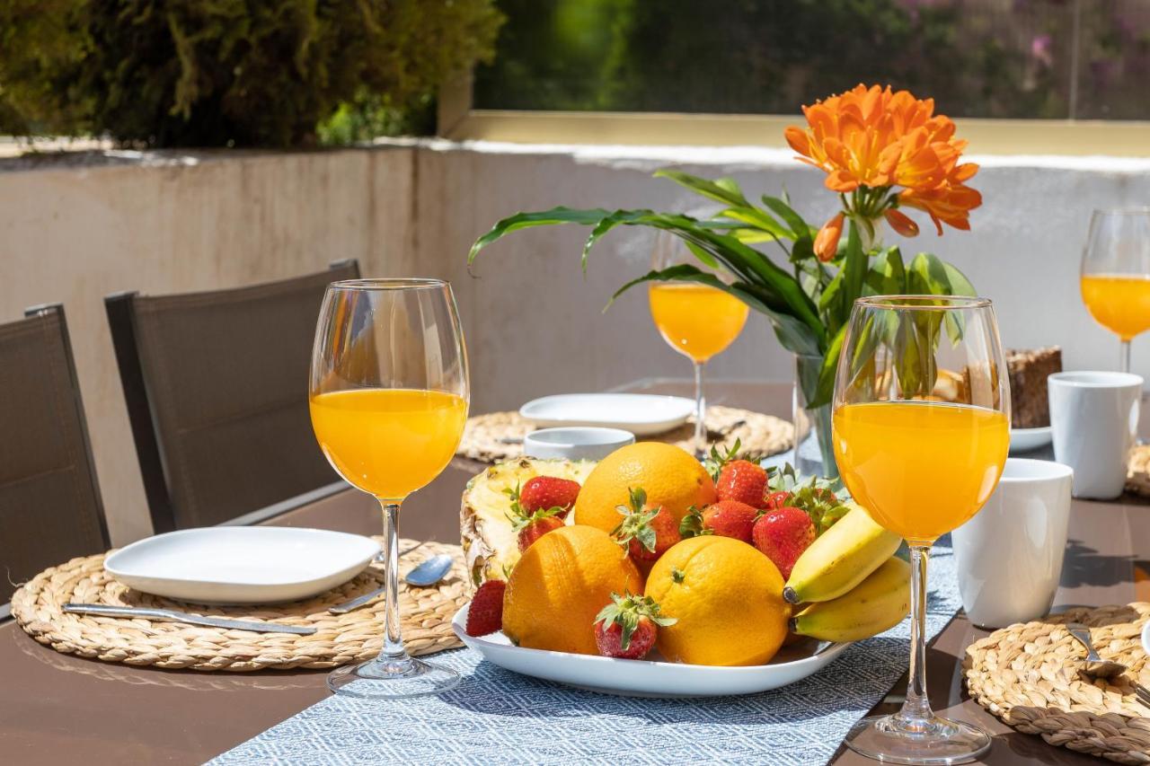 Oleholidays 806 Romana Playa Primera Linea De Playa Marbella