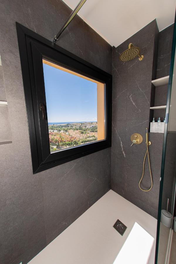 Amazing With Stunning Views