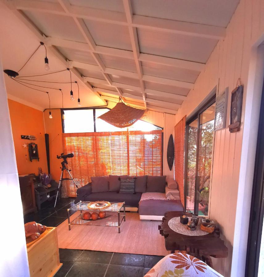 Kikiki House Country house *