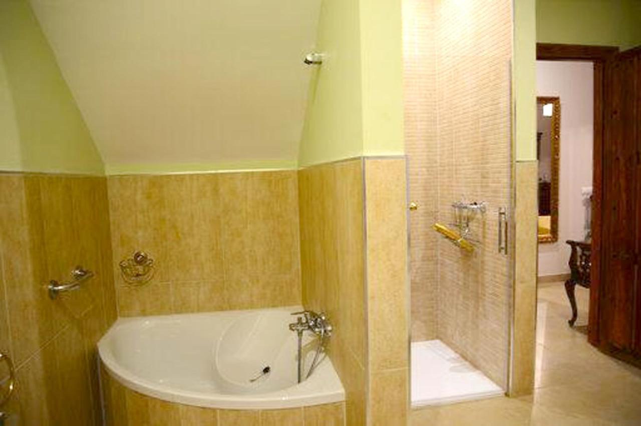 Villa Charming In Fernan Caballero With Private Pool *