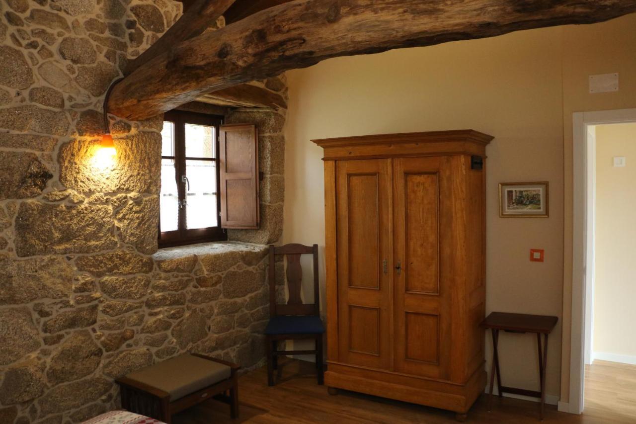 Pazo De Chaioso Ribeira Sacra Bed & Breakfast 4*