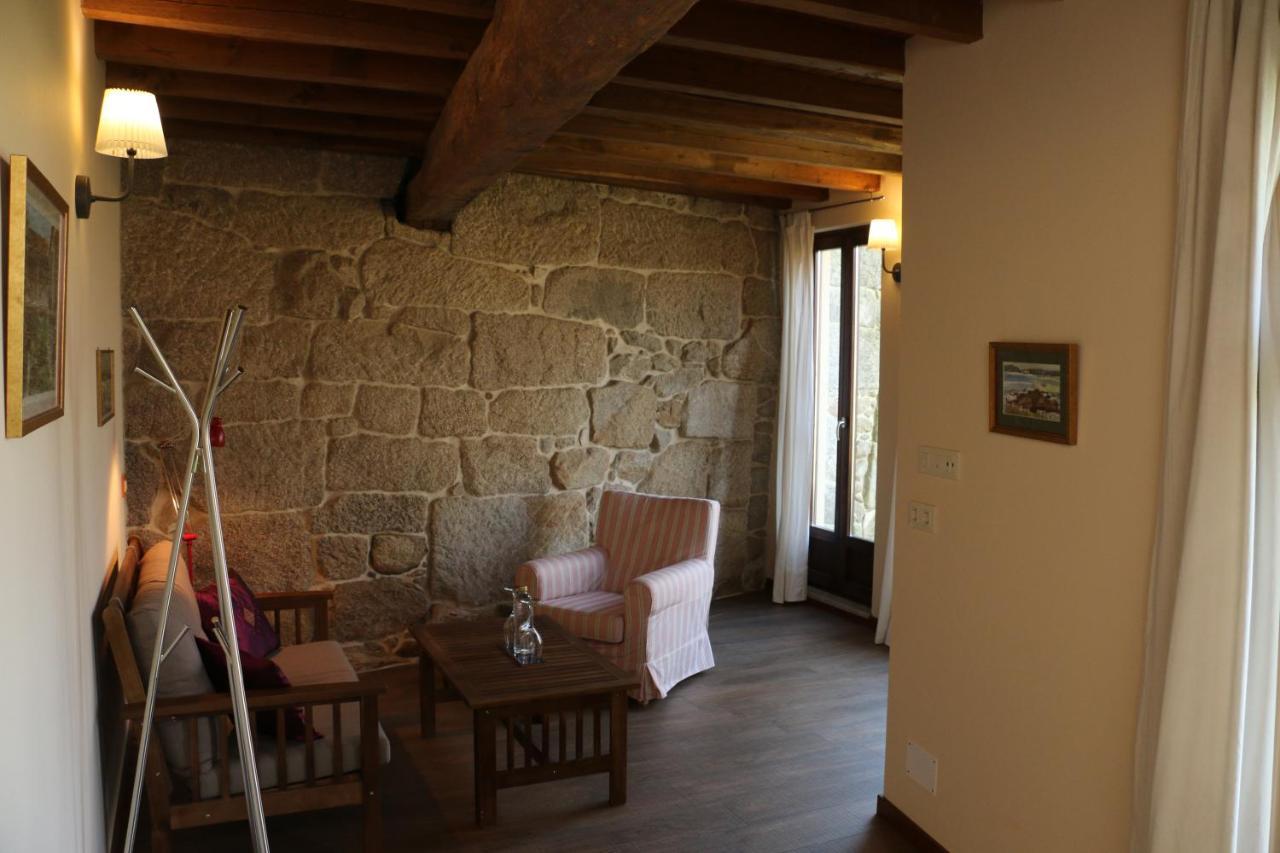 Pazo De Chaioso Ribeira Sacra Bed & Breakfast 4*