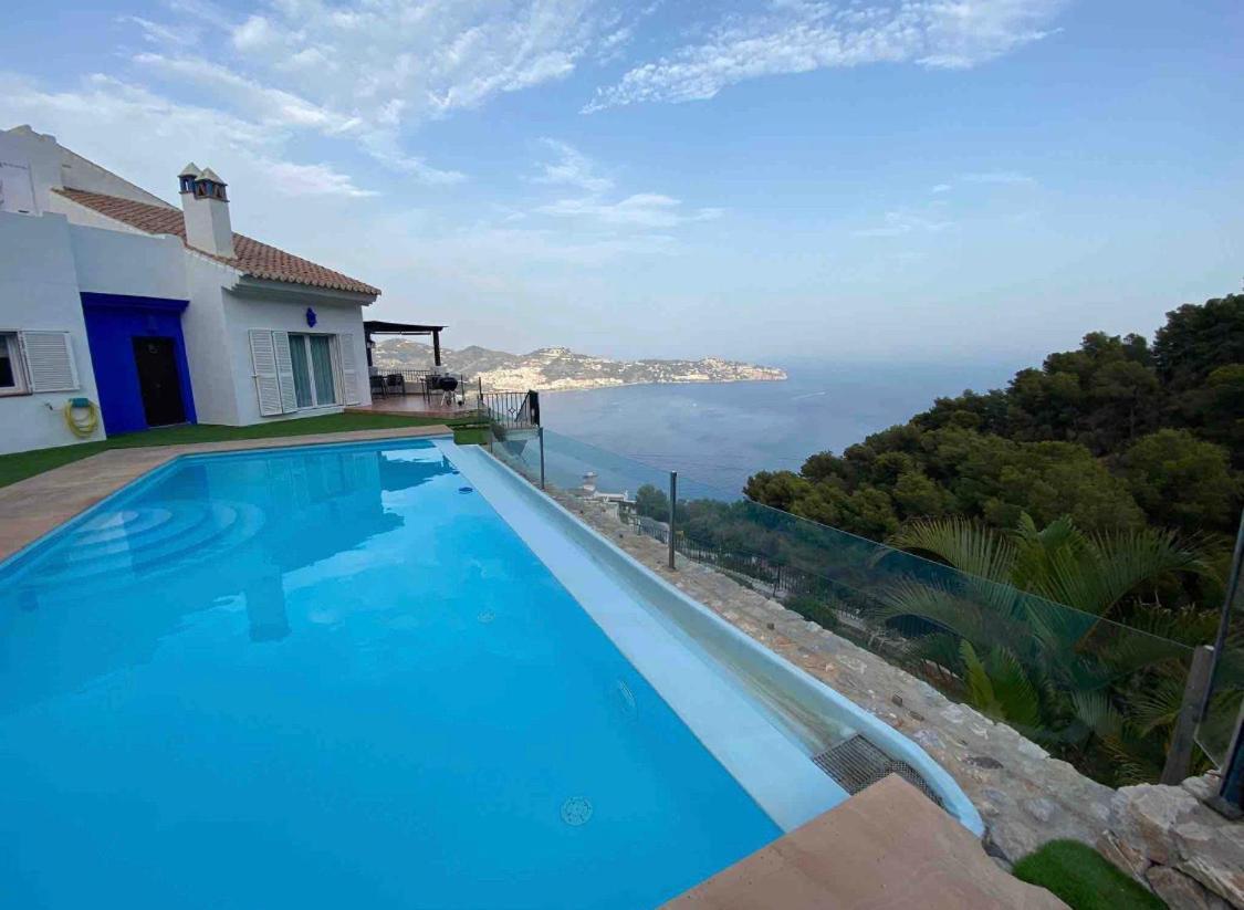 Villa Altos, La Herradura, *