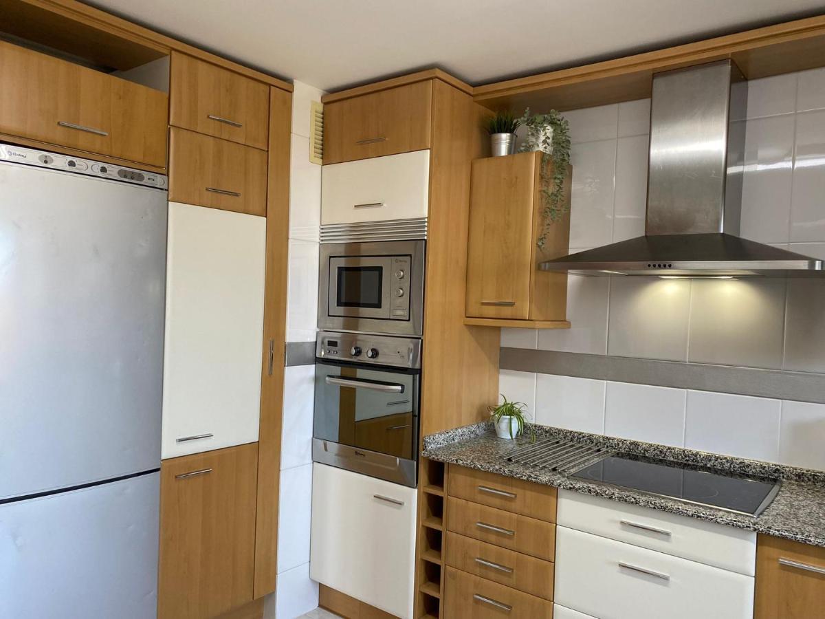 Piso En Espacioso, Con Vistas Y Garaje Apartamento