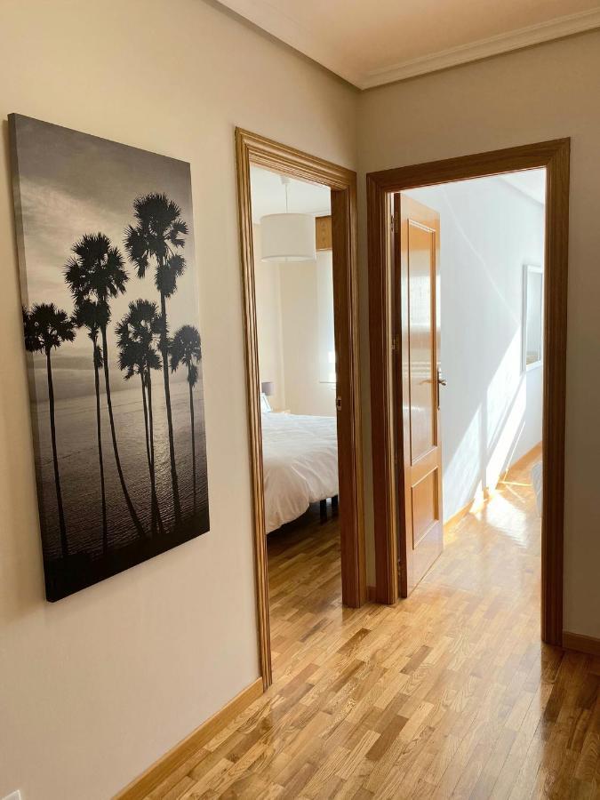 Piso En Espacioso, Con Vistas Y Garaje Apartamento