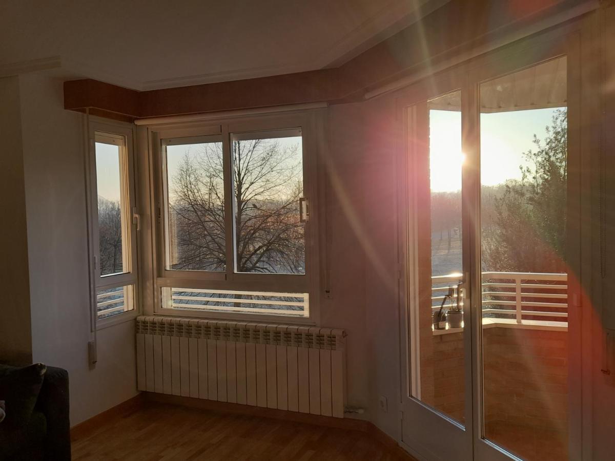 Apartamento Piso En Espacioso, Con Vistas Y Garaje Logroño