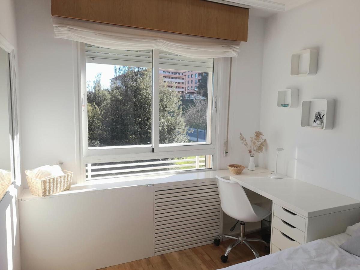 Apartamento Piso En Espacioso, Con Vistas Y Garaje Logroño