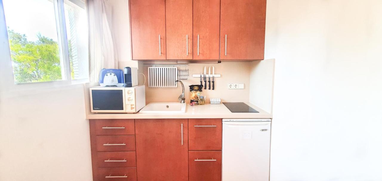 Skol 329 - Spacious Beachfront With Sea Views Apartamento *