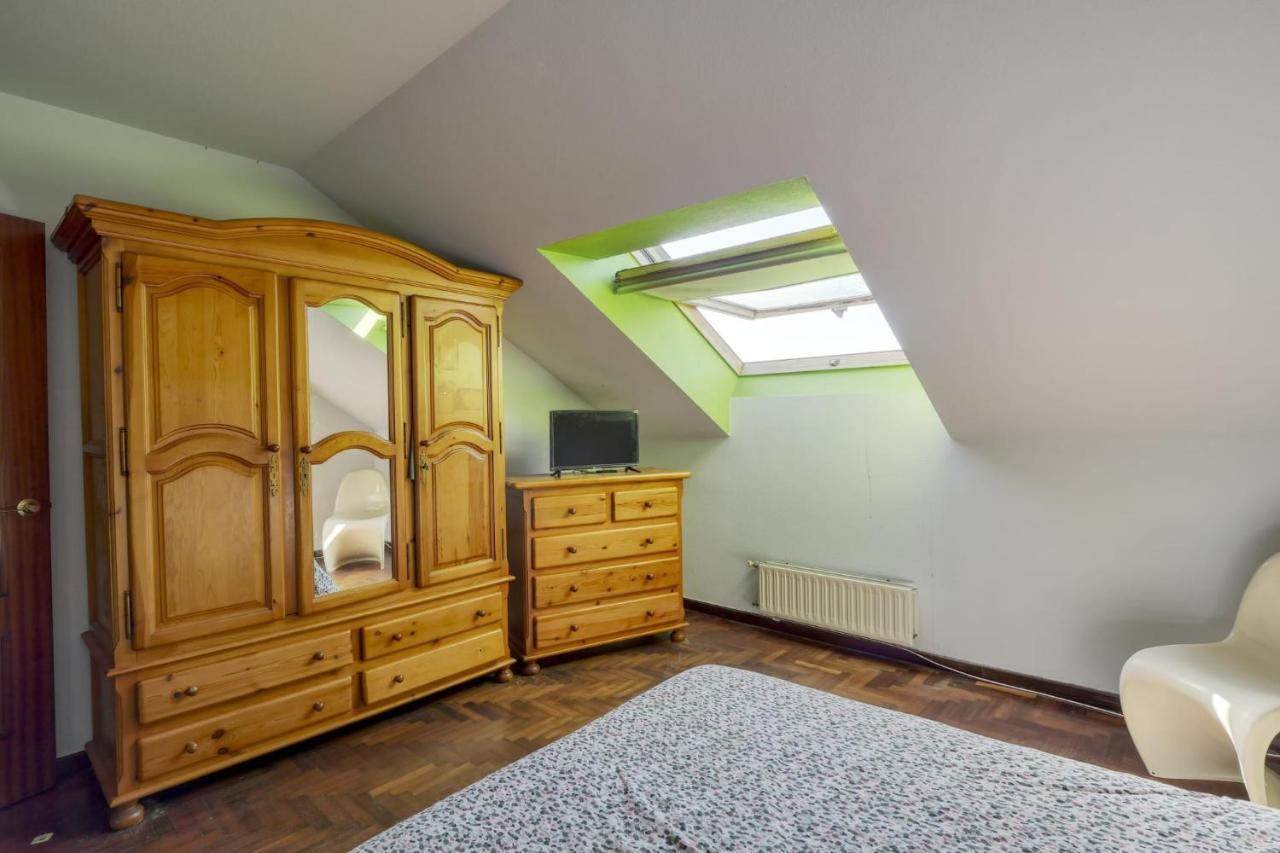 Homestay Independiente Con Cama Doble En Duplex