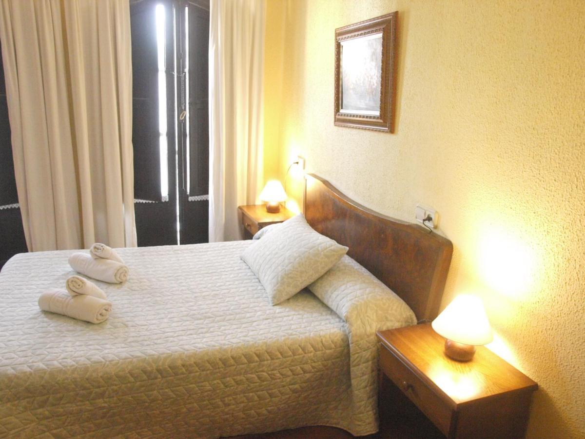Plaza Del Ayuntamiento Guest house 3*