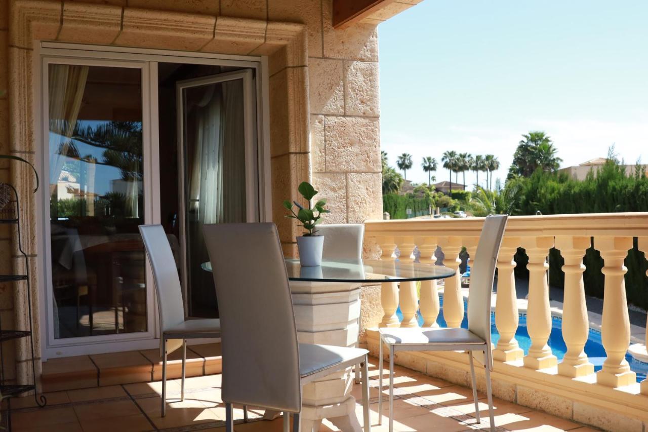 Villa Tres Palmeras Muy Cerca De Albir Y Benidorm