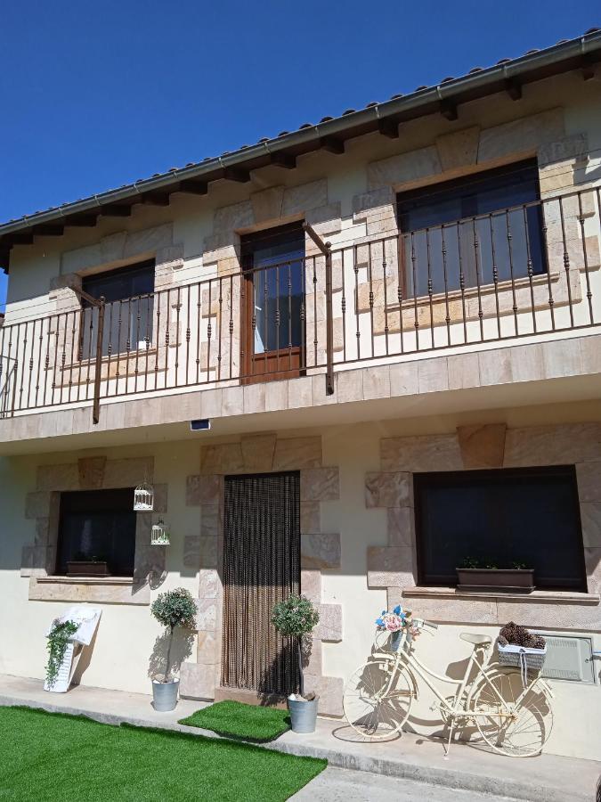 El Corro, Acogedora Casa Con Jardín En El Corazón De Cantabria *