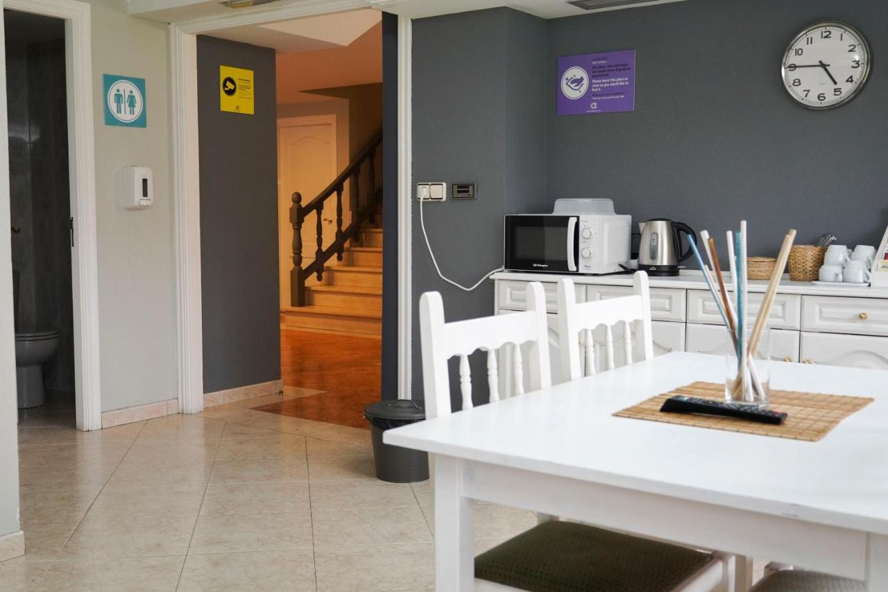 Alda Puerta Coruña Pensión 2*