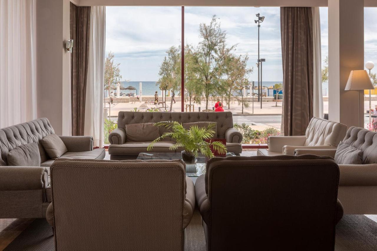 Angela - Adults Recommended Fuengirola