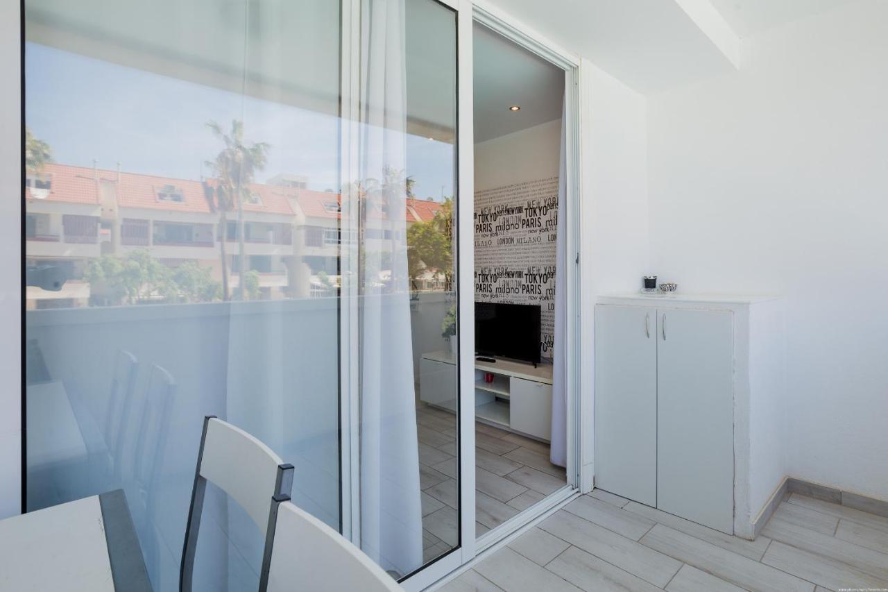 Beautiful Playa Honda In The Heart Of Americas Apartment