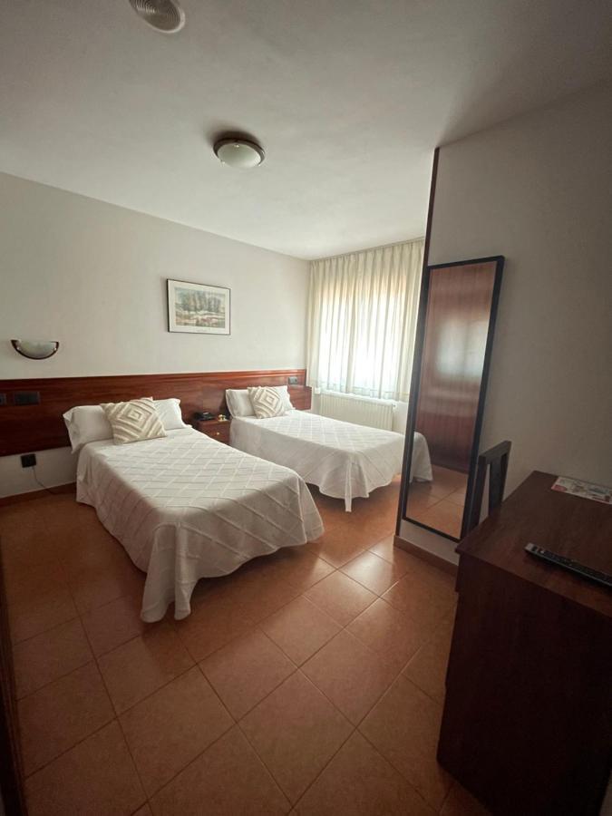 Valdés Hotel 2*