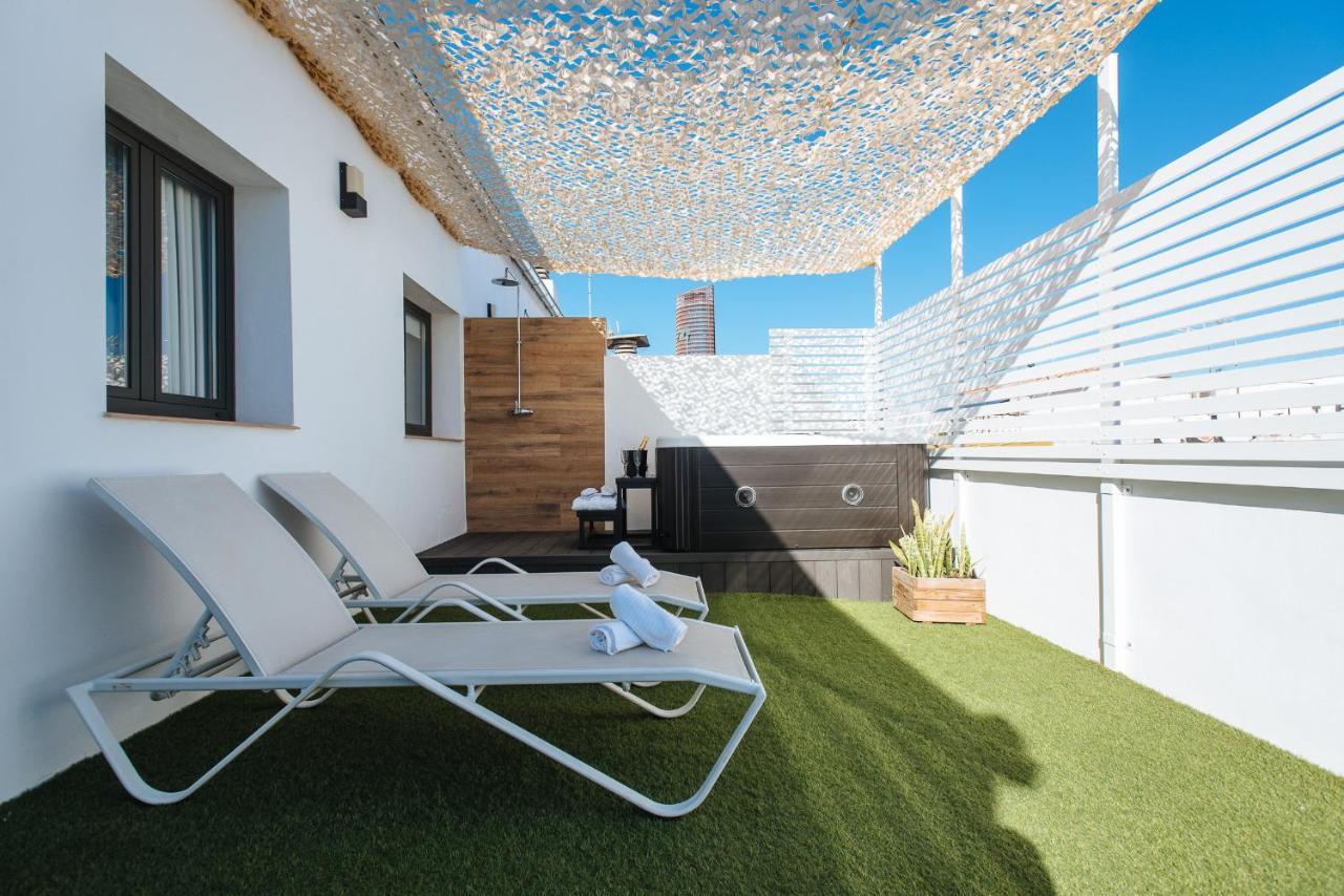 Lola De Triana Sevilla