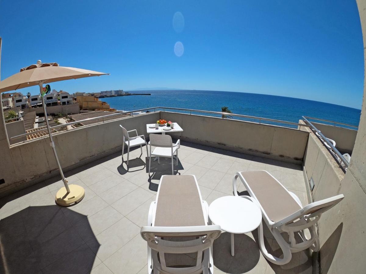 Balos 30, Level, Spectacular Ocean Views, Parking, Wifi *