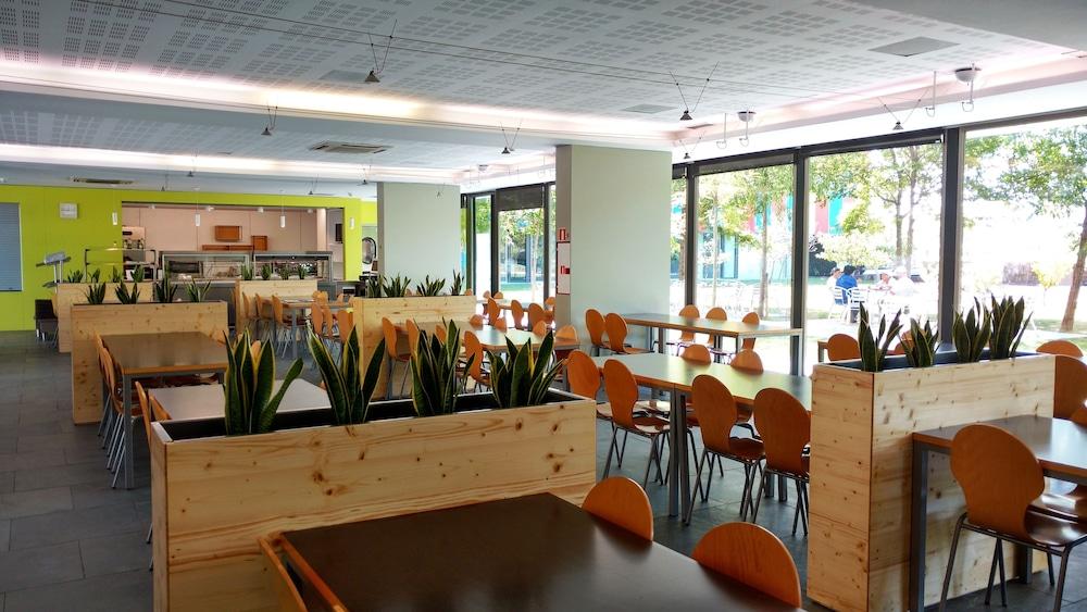 Hostal Centre Esplai El Prat de Llobregat