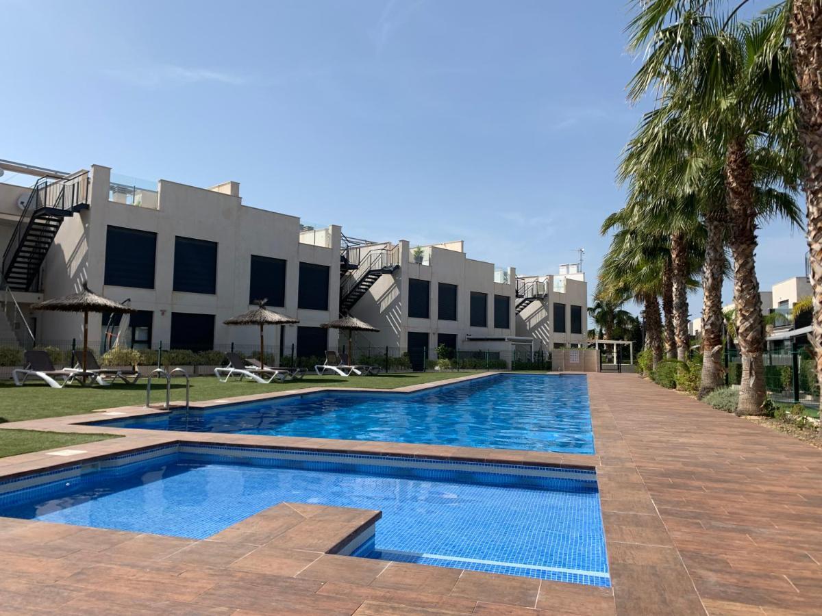 Villa Punta Prima 3 Bedrooms And Solarium Sea View Torrevieja