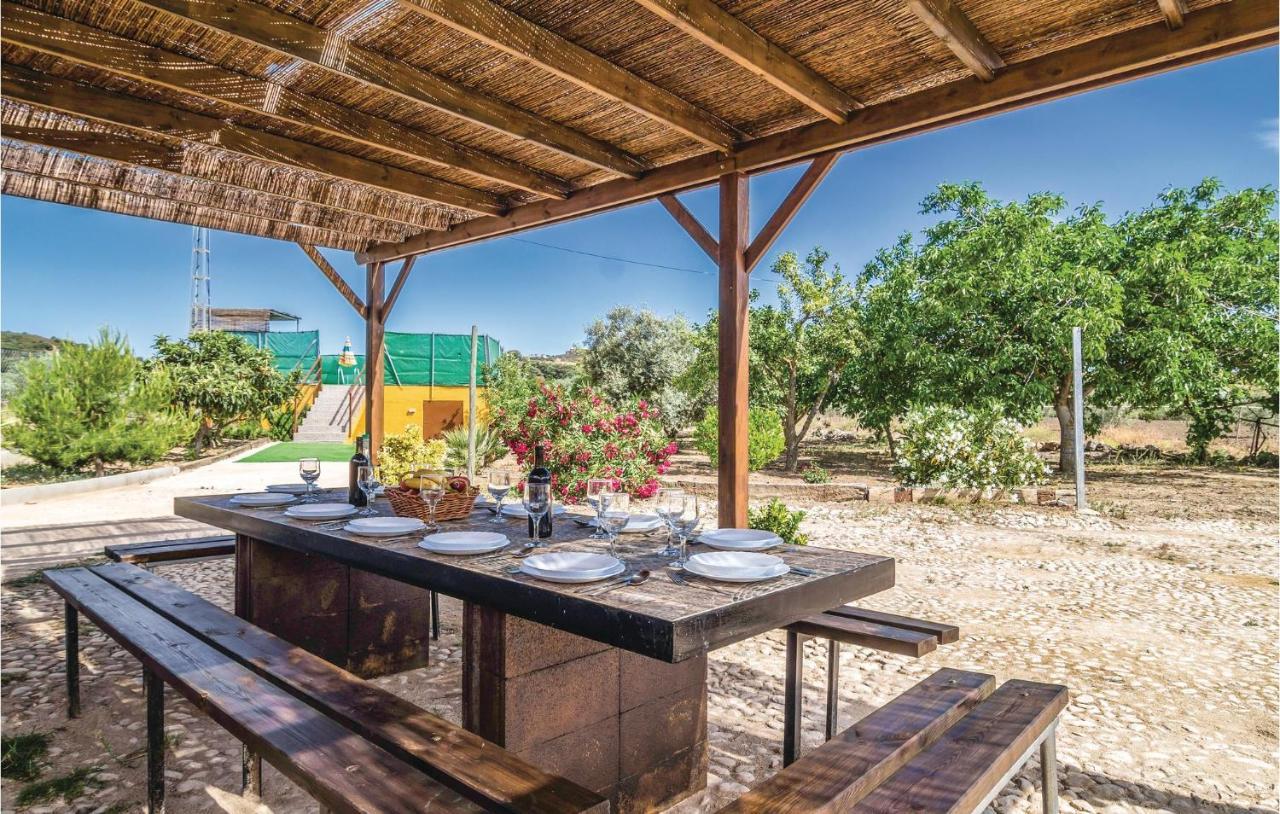 Six-bedroom Holiday In Holiday home Villanueva del Rosario