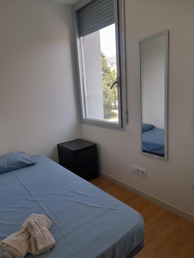 Precioso Apartamento De Alquiler En Santa Coloma. Barcelona Apartment