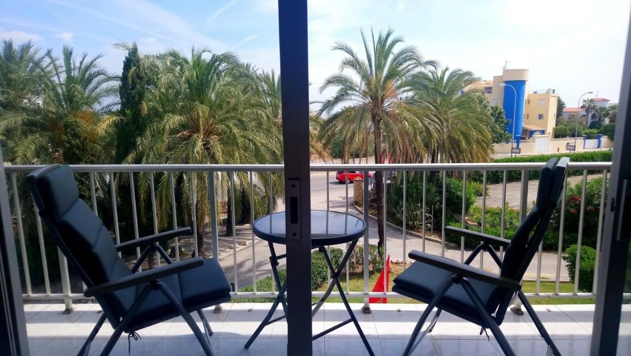Marinas Playa 90 M Apartment Denia