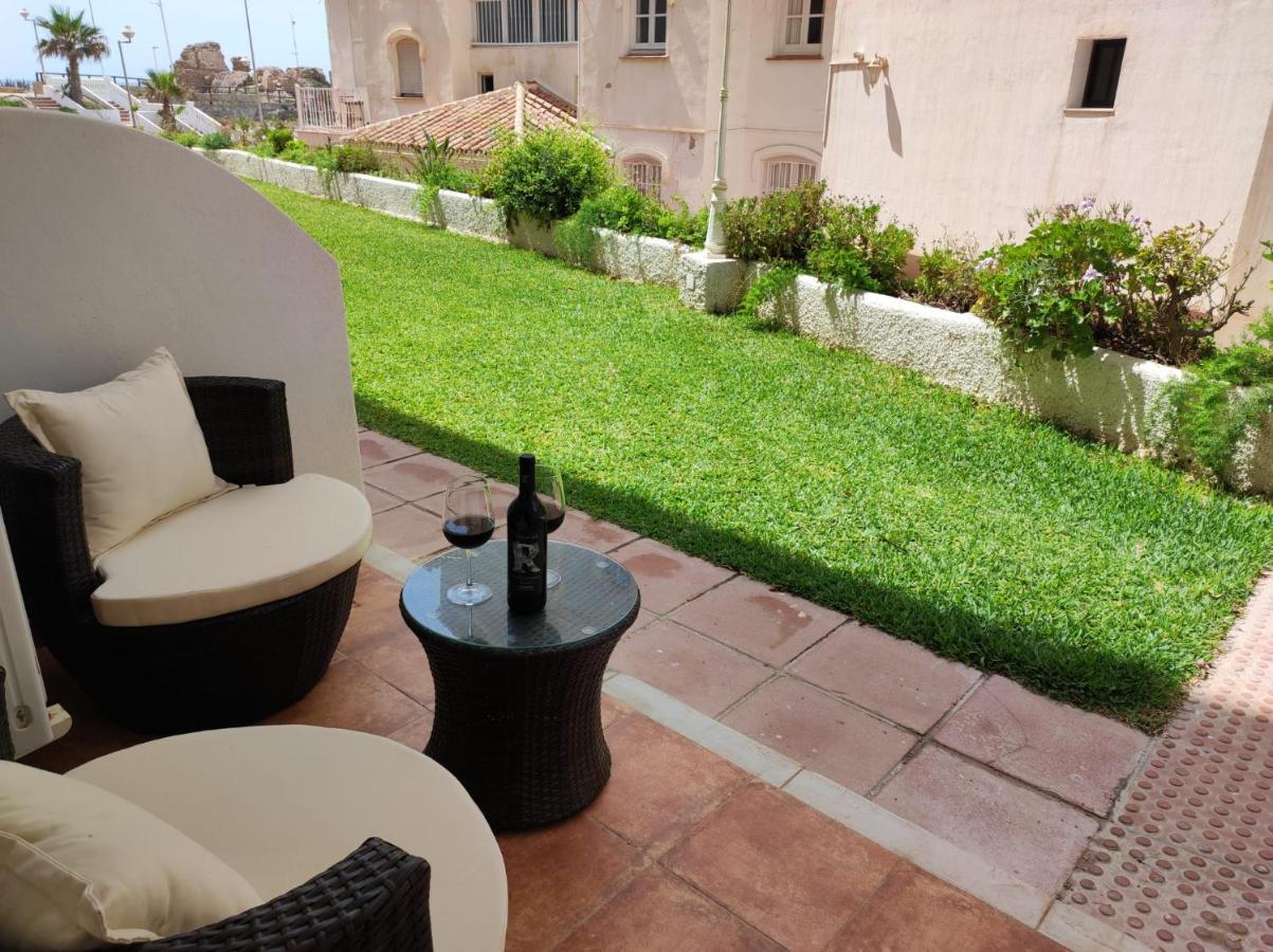 1 Bedroom Beachfront At Torecilla Apartment Nerja