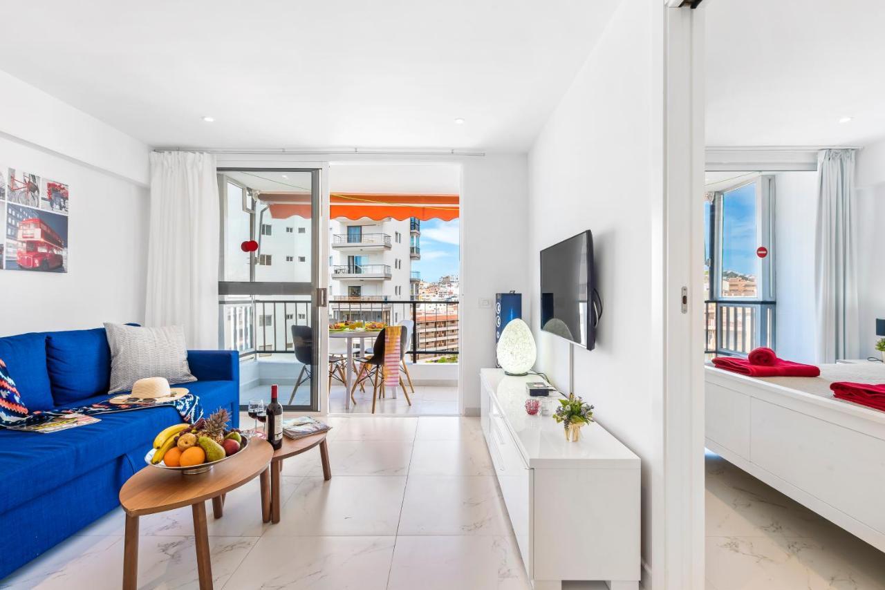 Apartamento 76. Cristianos First Sea Line, Parking, Wi Fi *