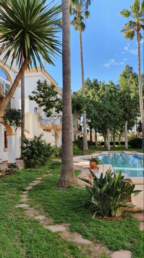 Lovely In Denia; El Patio Apartment