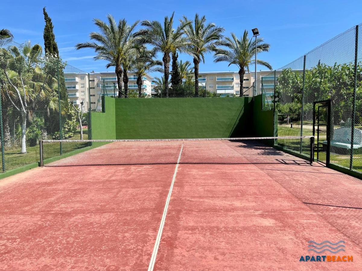 Apartbeach Juncos Residencial * La Pineda