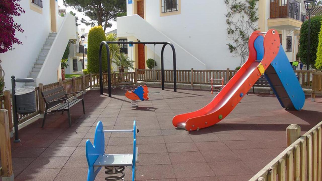 Sunny Coastal 1 Bed - Vera Coast: 2mins To Los Amarguillos