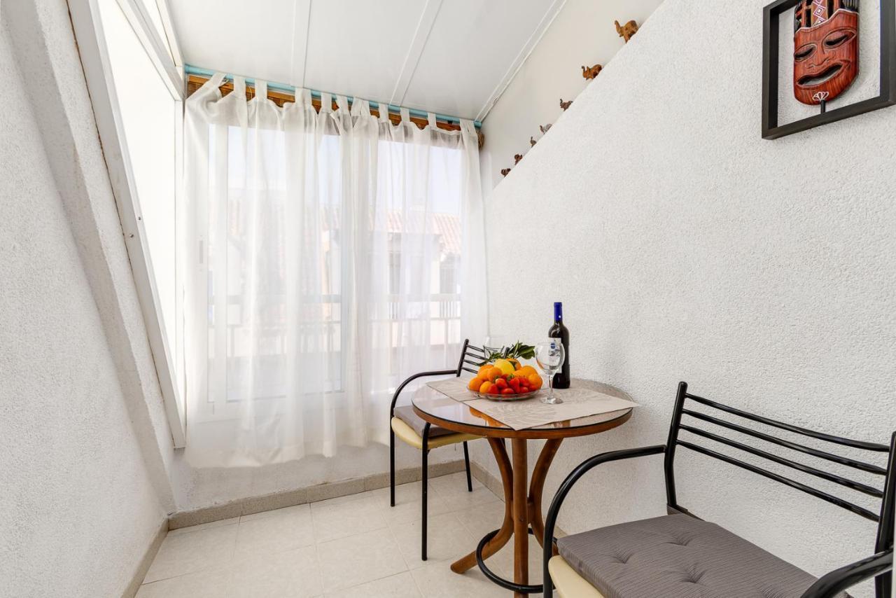 Apartamento Atico Con Vista Al Mar Y Al Lago Torrevieja