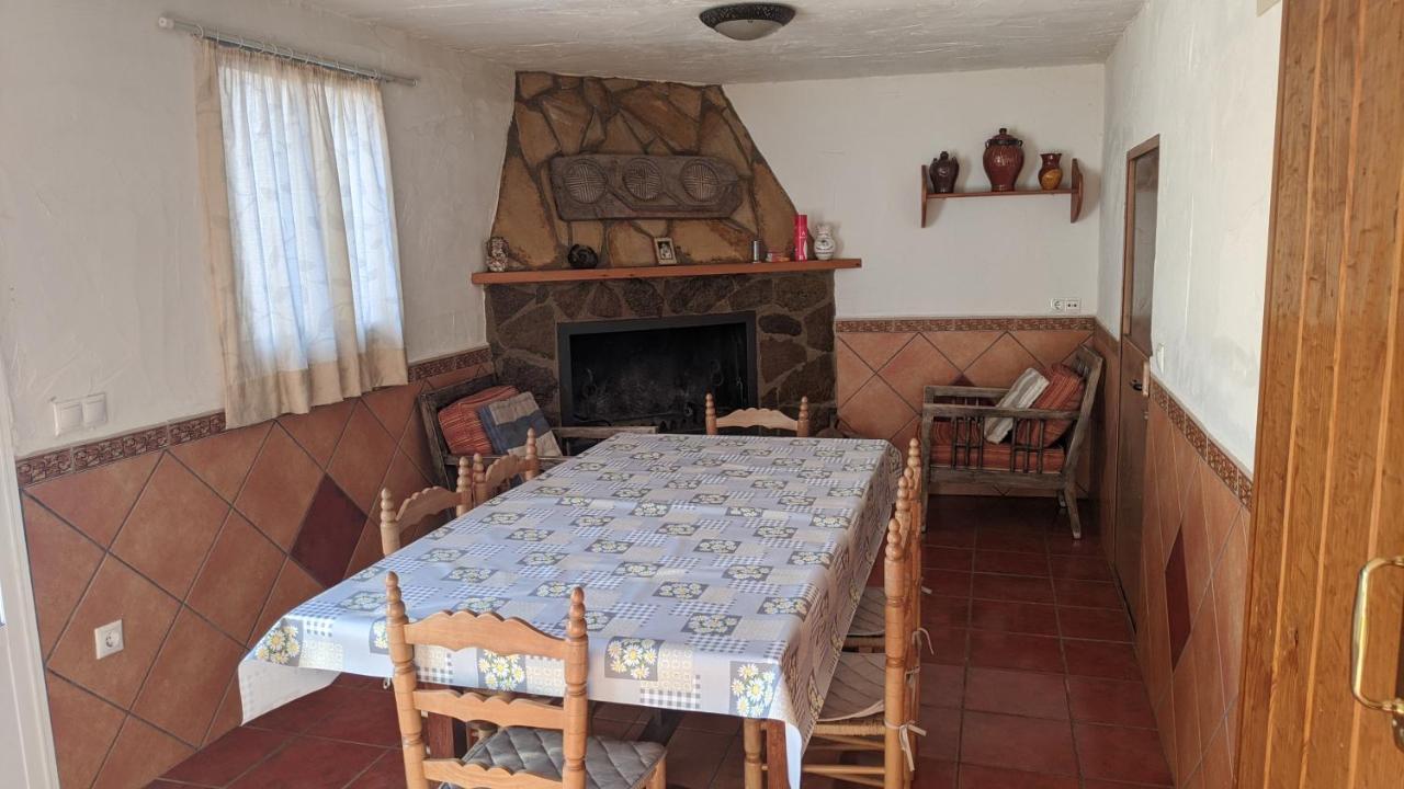 Casa Rustica De Pueblo En Sierra De Alcaraz *