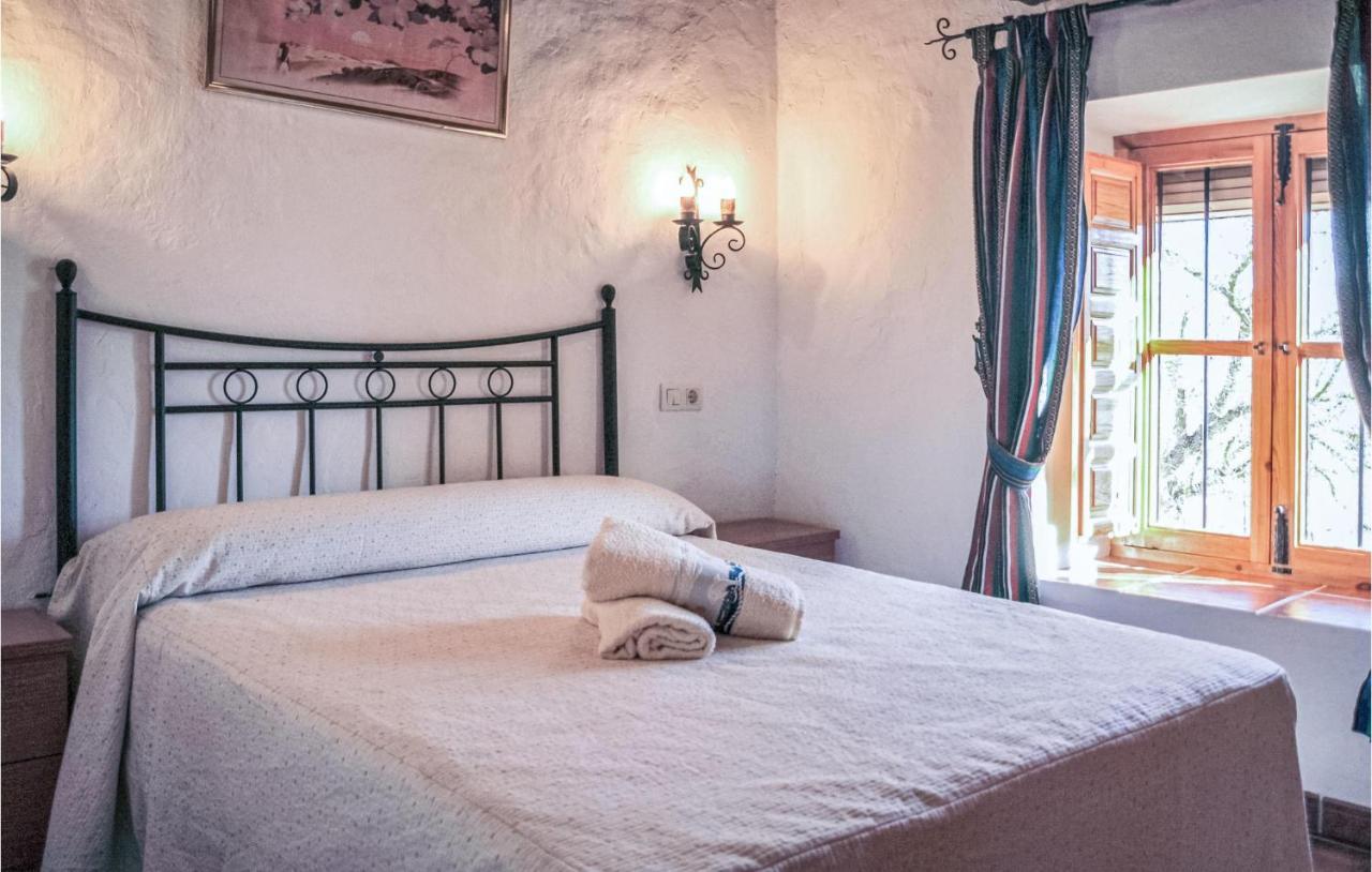 Six-bedroom Holiday In Holiday home *