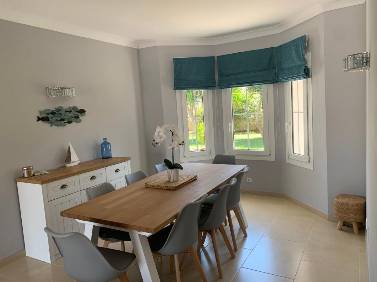 La Casa Contenta, Sitio De Calahonda, Costa, Costa Del Sol Villa