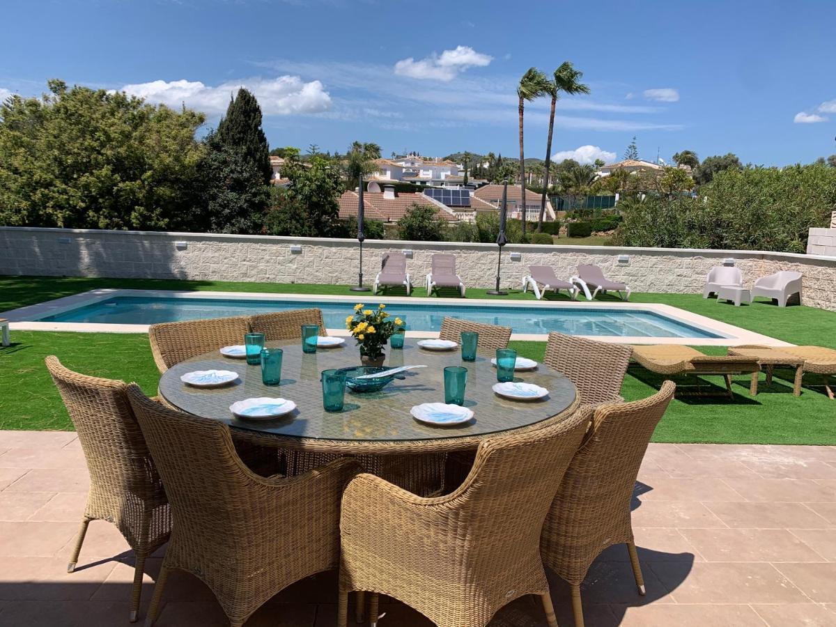 La Casa Contenta, Sitio De Calahonda, Costa, Costa Del Sol Villa