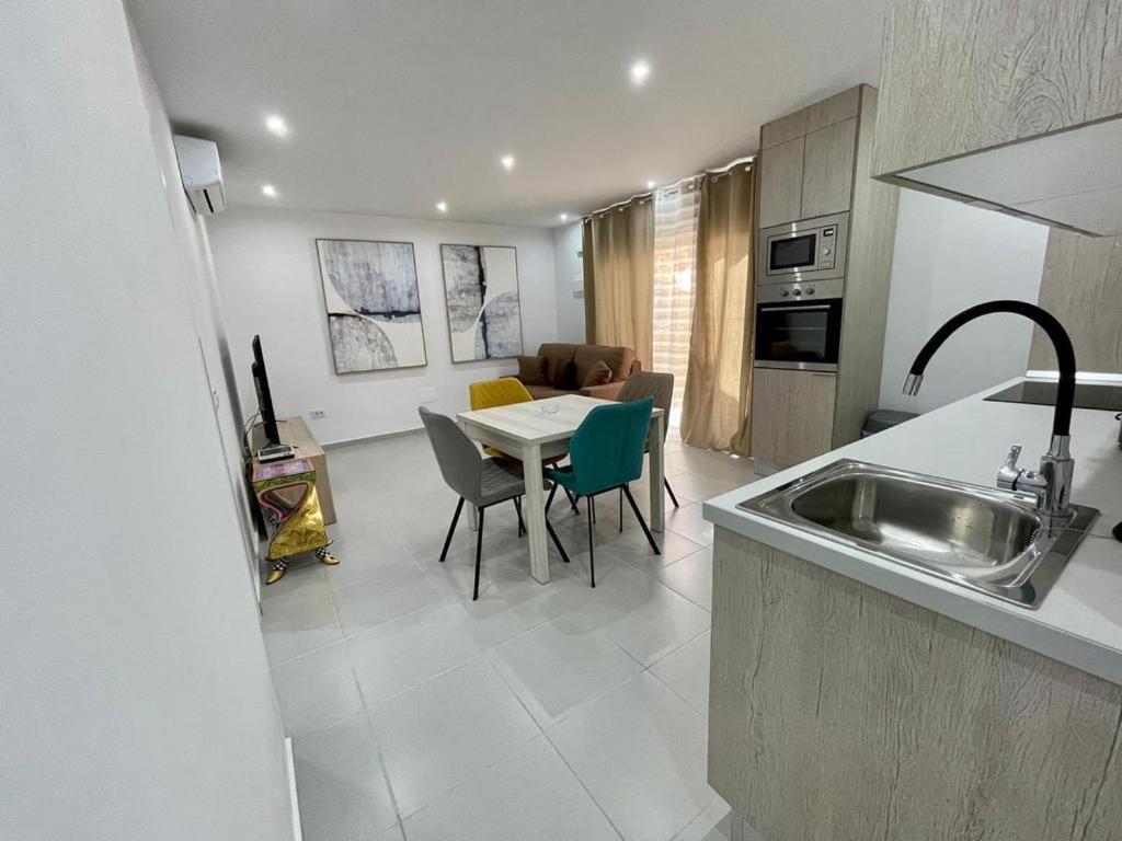 Apartamento New-excepcional 2 Y 2 Baños En Mareverde *