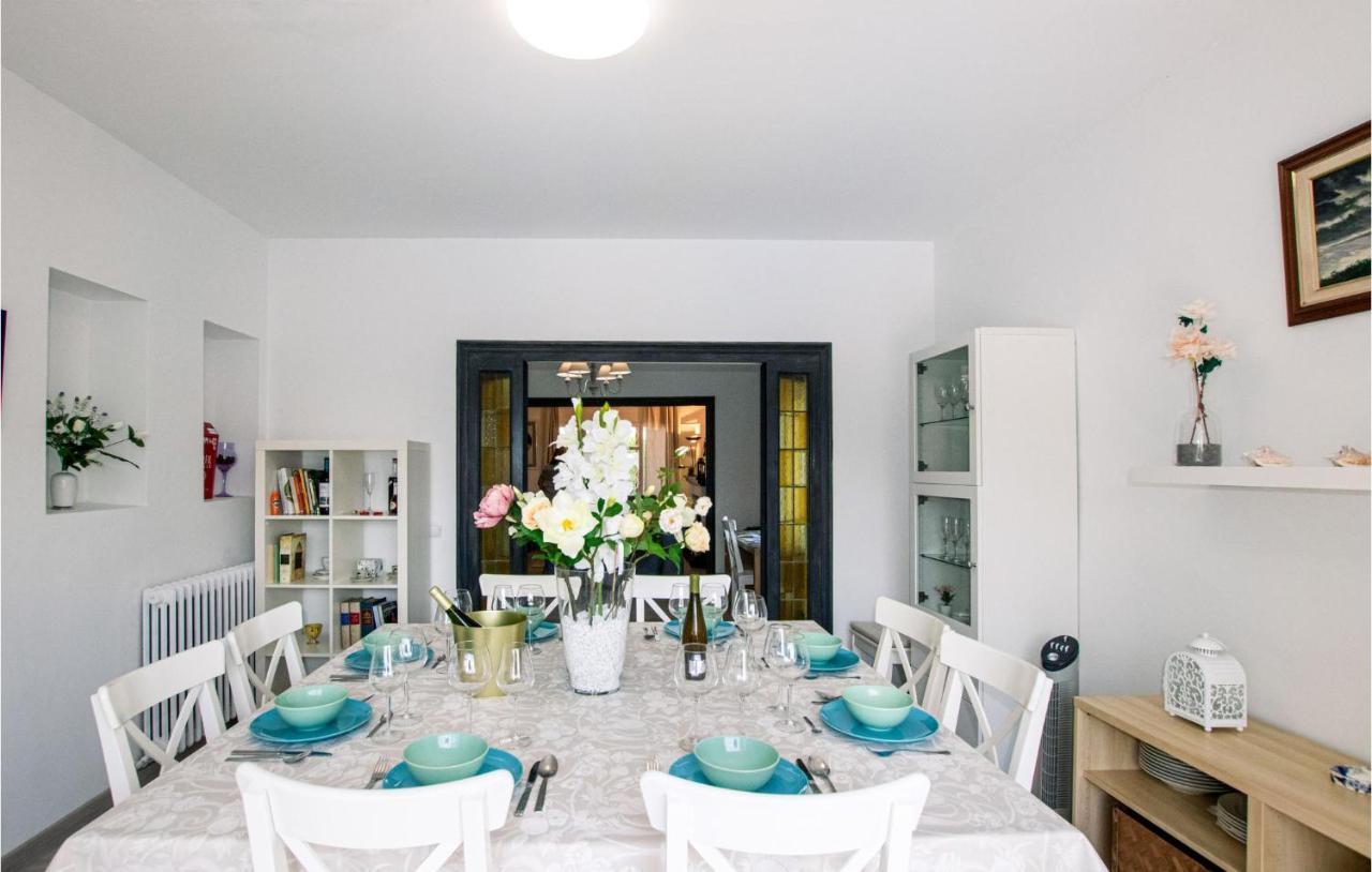 Lovely In With Kitchen Сasa de vacaciones Alella