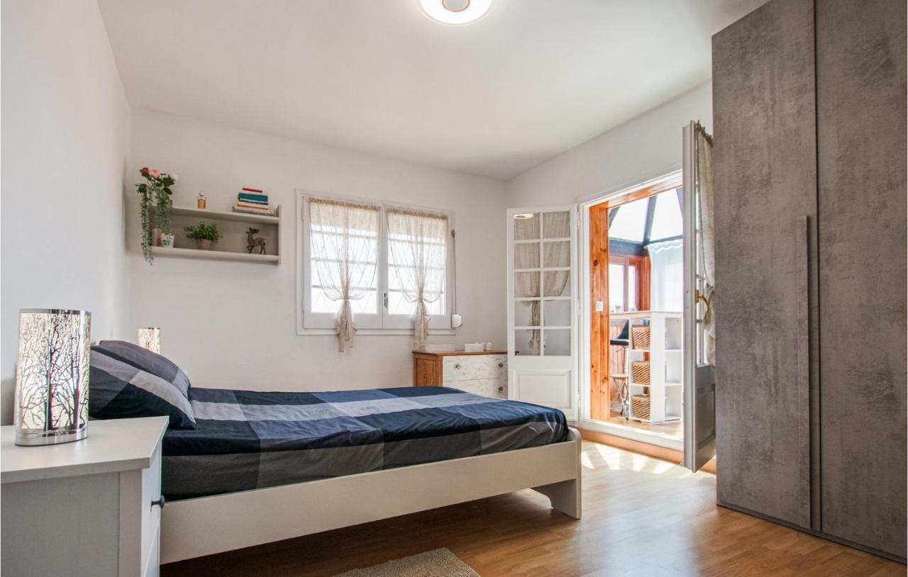 Сasa de vacaciones Lovely In With Kitchen Alella