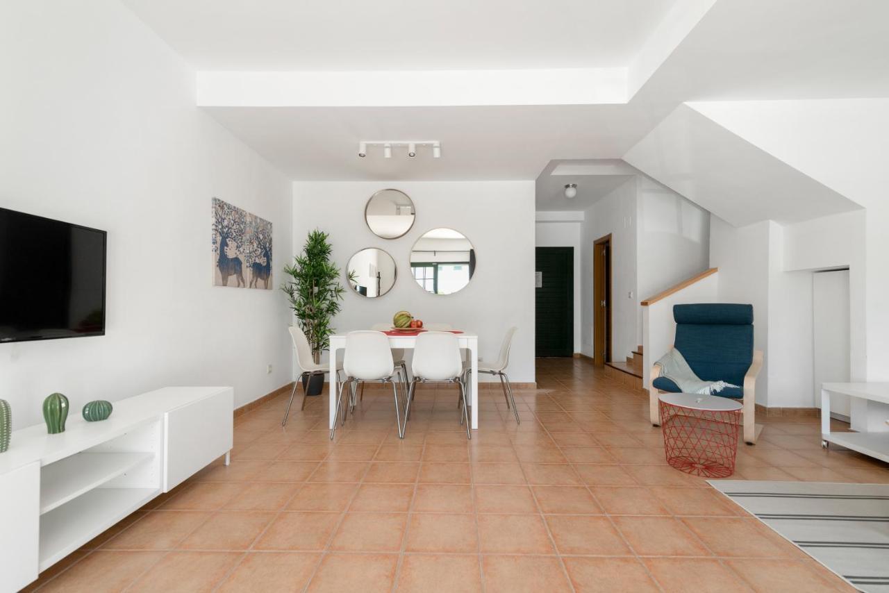 Сasa de vacaciones Home2book Residencial Candelarias 1 *