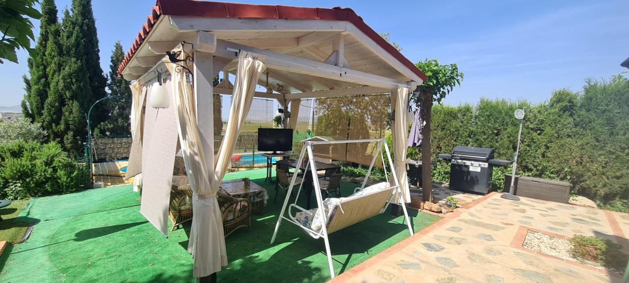 Casa De Madera Luz De Carlota Сasa de vacaciones *