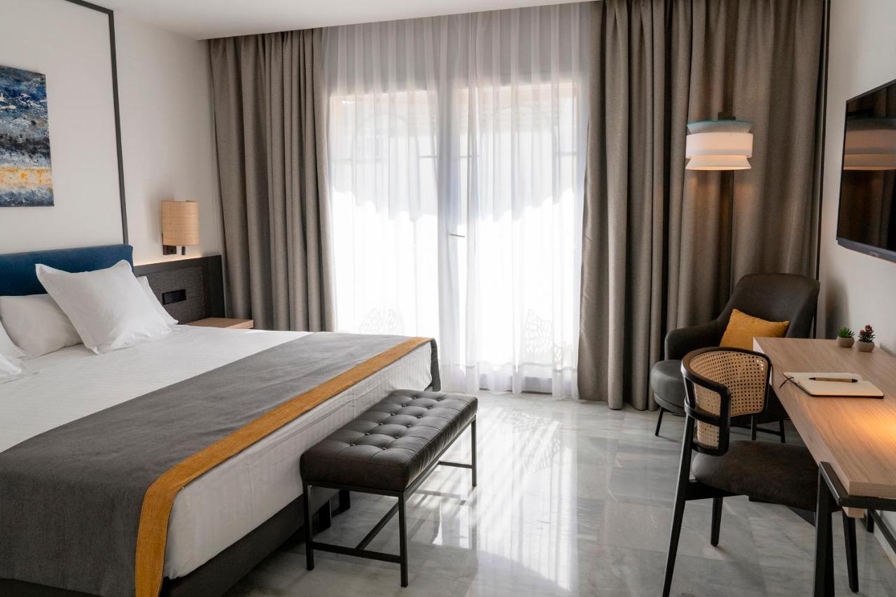 Hotel Urh Playa Sitges
