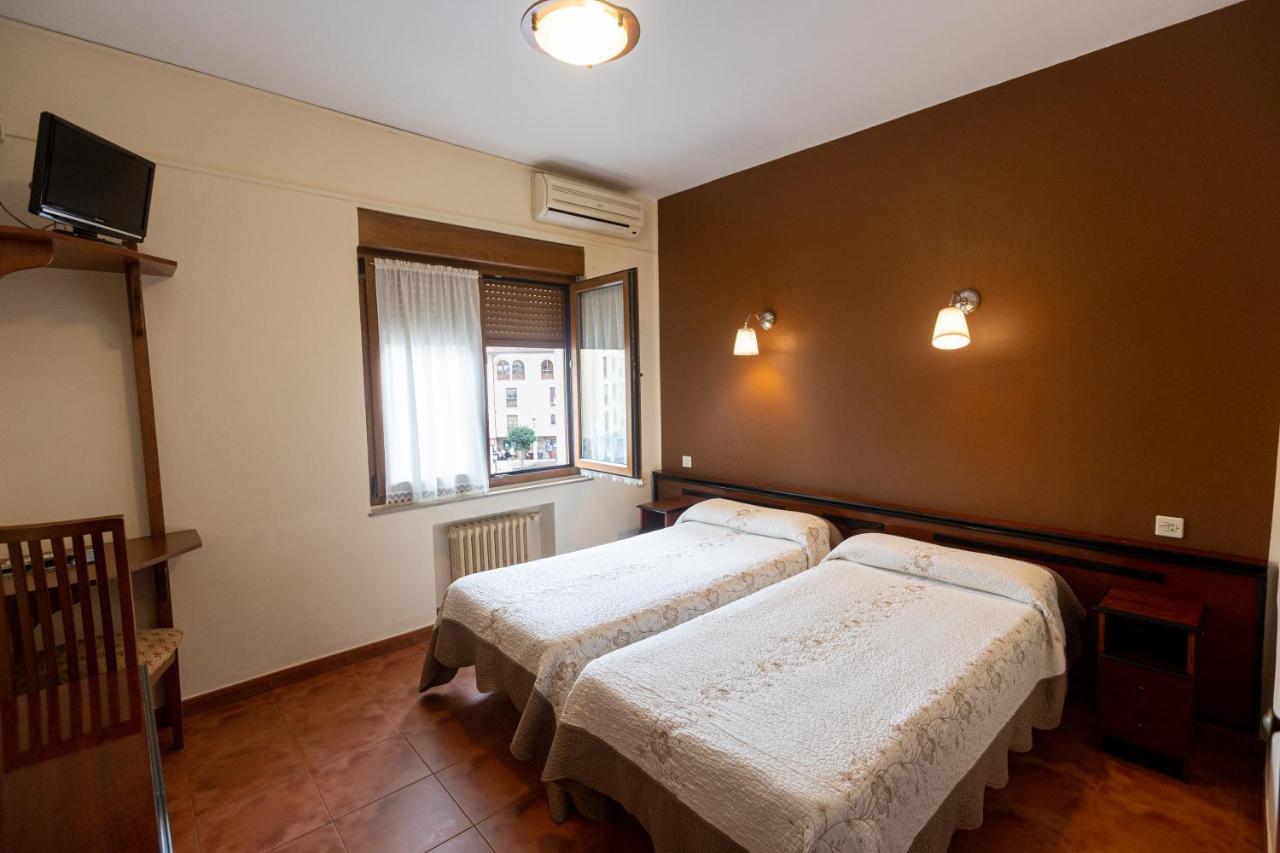 Eladia Hotel 2*