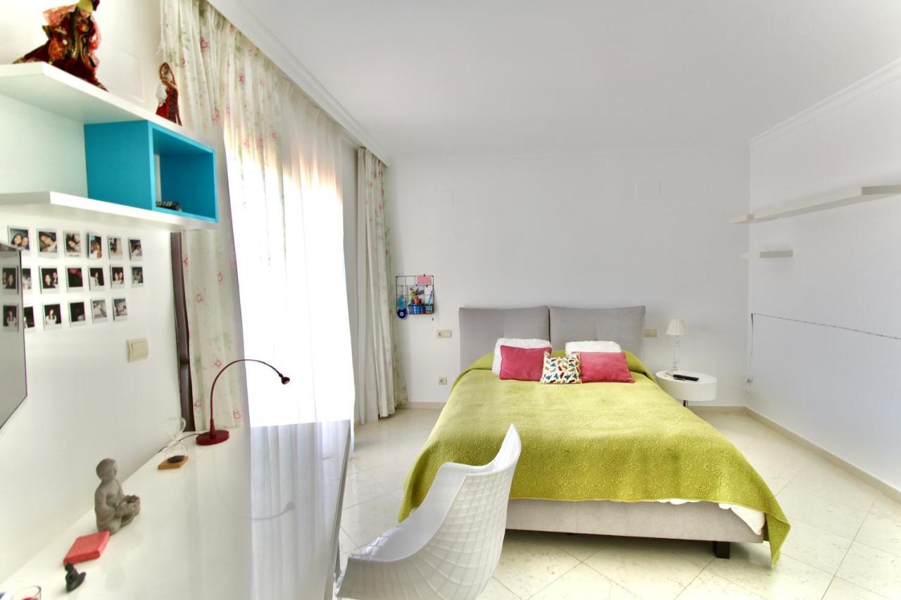 Gadea Villa