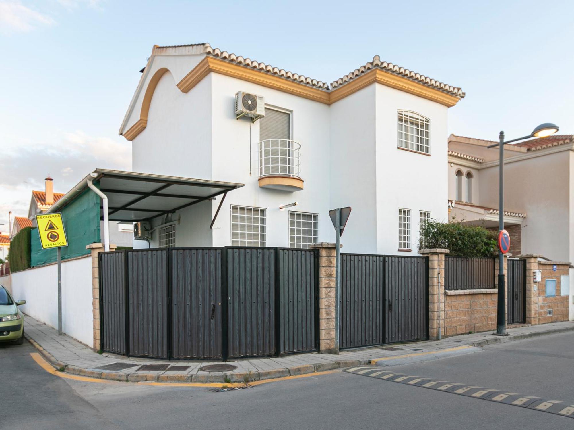 Casa De La Vega