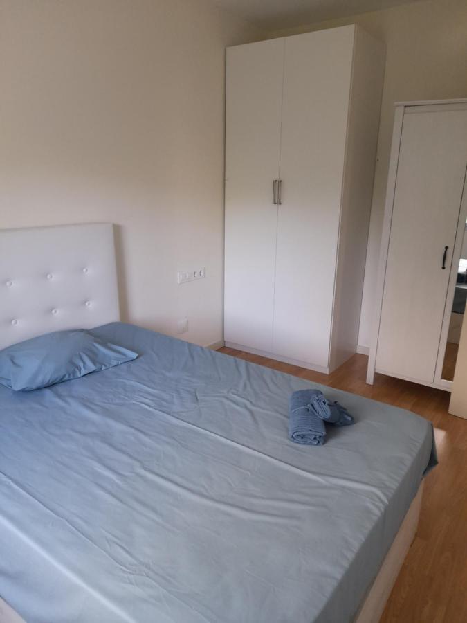 Precioso Apartamento De Alquiler En Santa Coloma. Barcelona