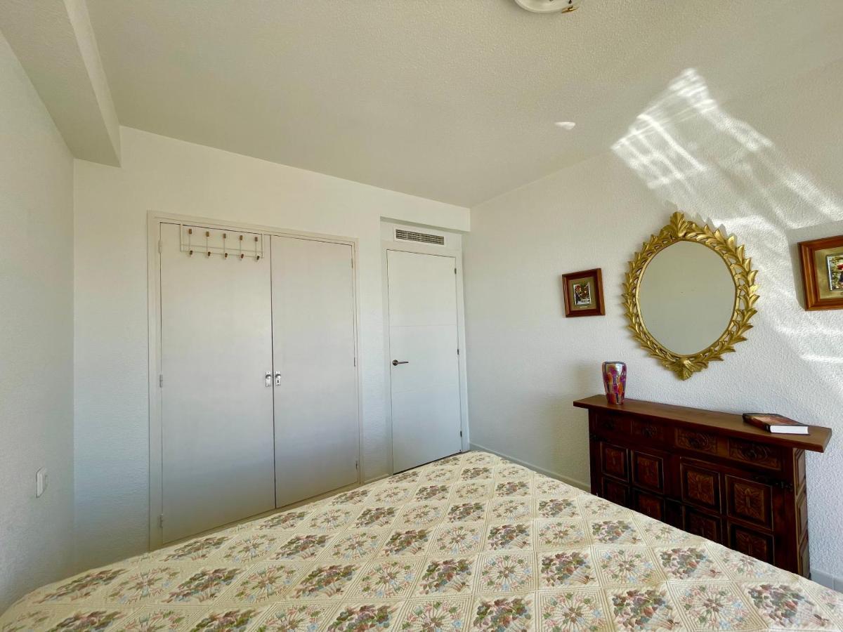 Apartment Sea Breeze First Line By The Sea